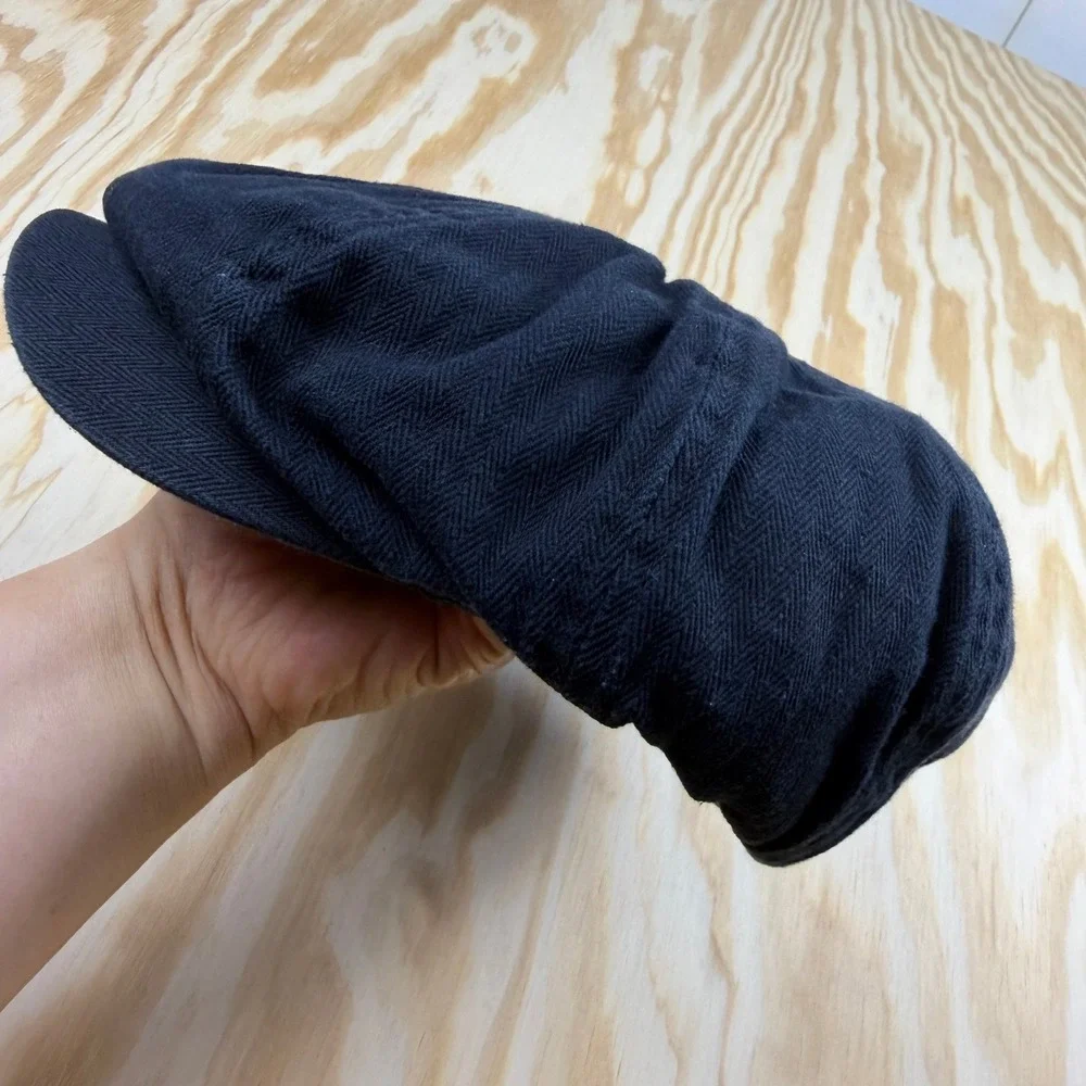 Dropkick Murphys Mens Black Herringbone Newsboy Cap Quilted Flat Hat Shamrock